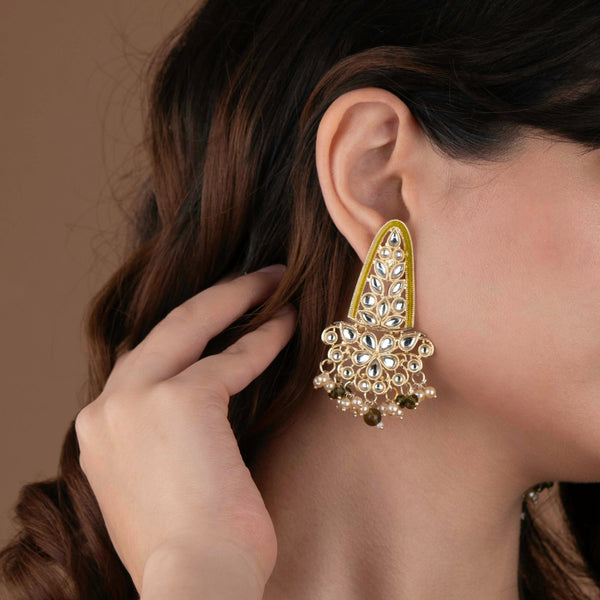 Aadhya Pearl Kundan Earring