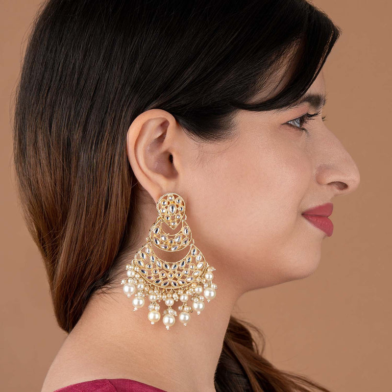 Large sale kundan earrings