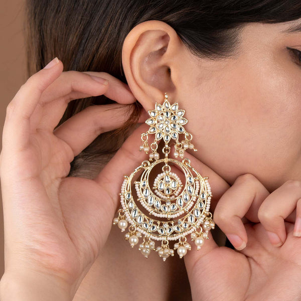 Anya Pearl Kundan Earring