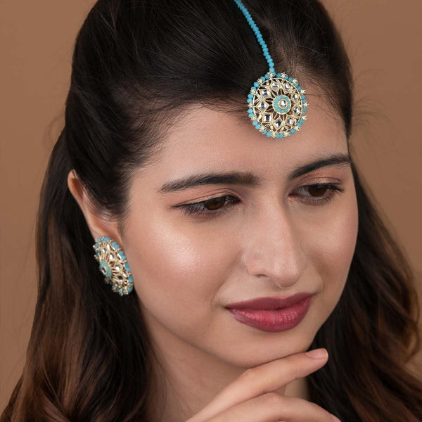 Kiara Sky Blue Kundan Stud Earring